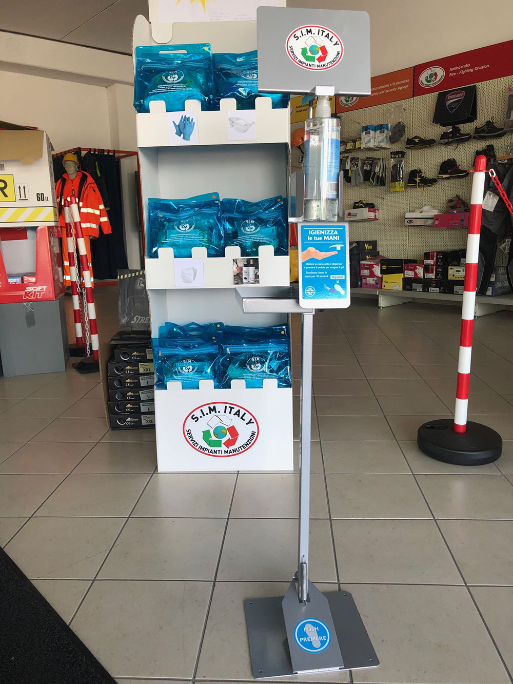 Colonnina per sanificazione 1